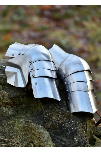 Poleyns aus dem 15. Jh. - Celtic Webmerchant