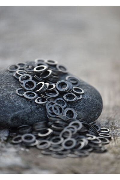 1 kg flat unriveted rings, 8 mm - Celtic Webmerchant