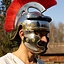 casco de legionario romano con cresta roja - Celtic Webmerchant