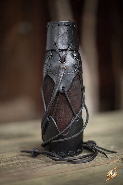 Holder for plastic bottle, black - Celtic Webmerchant