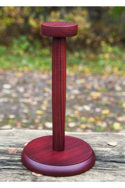 Helmet stand - Celtic Webmerchant