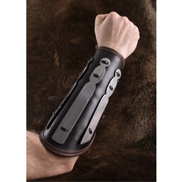 vambrace de cuero con tiras metálicas de Aerdwulf - Celtic Webmerchant