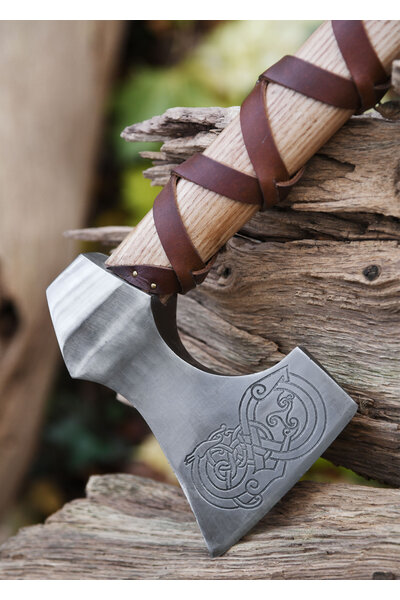 Viking axe, type D, engraved - Celtic Webmerchant
