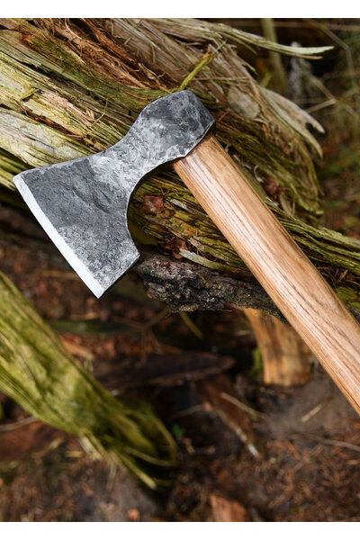 Viking axe, hand-forged steel, type D - Celtic Webmerchant