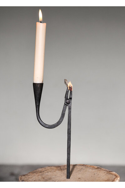 Handsmidda ljusstake - Celtic Webmerchant