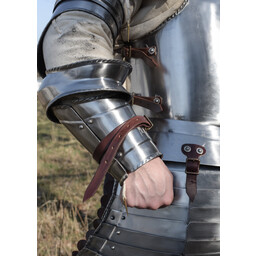 Suit of armour 16th century - Celtic Webmerchant