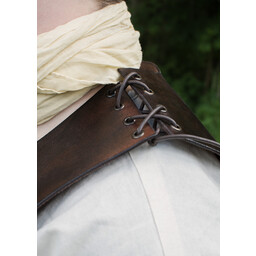 Läder torso rustning med skosnören, brun - Celtic Webmerchant