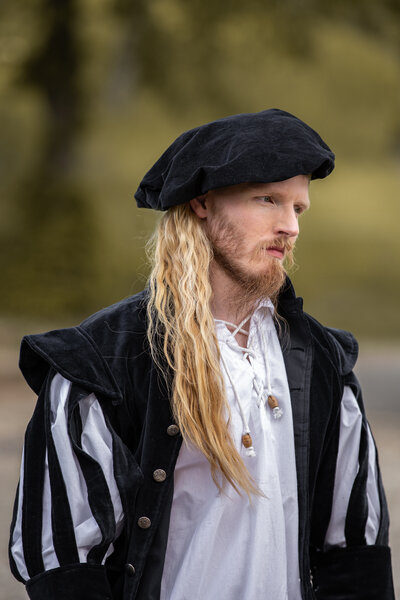 Samtbarett, schwarz - Celtic Webmerchant