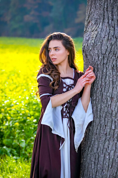 Jurk Eleanora bruin-wit - Celtic Webmerchant