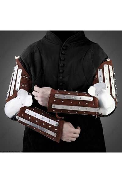 Brazaletes de cuero del siglo XIV. - Celtic Webmerchant