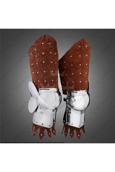 Leather leg pieces 14th century - Celtic Webmerchant