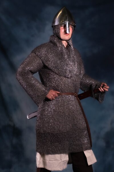 Hauberk, mieszane, płaskie pierścienie, okrągłe nity 8 mm - Celtic Webmerchant