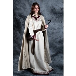 Broderet kappe Damia, creme - Celtic Webmerchant