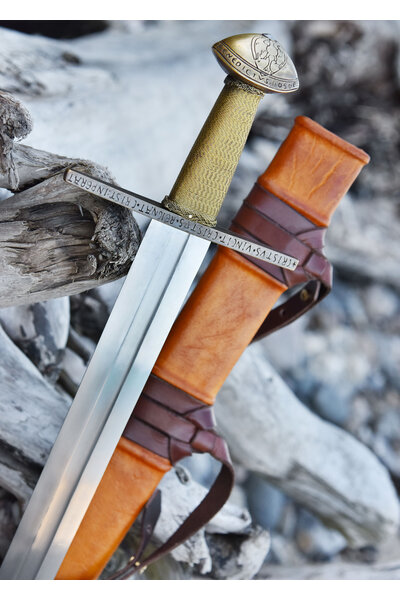 Miecz św. Maurycego (Wiedeń), XII wiek - Celtic Webmerchant