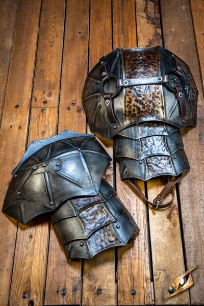 Raider axelplattor - Celtic Webmerchant