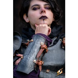 Renegade kvinnors rustning, armskenor - Celtic Webmerchant