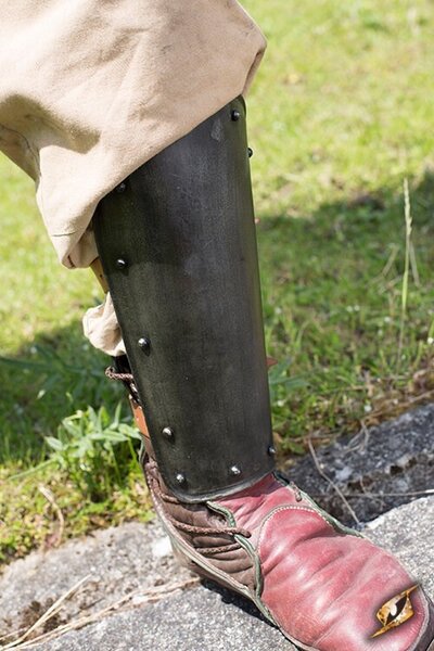 Greaves Warrior, patinato M - Celtic Webmerchant