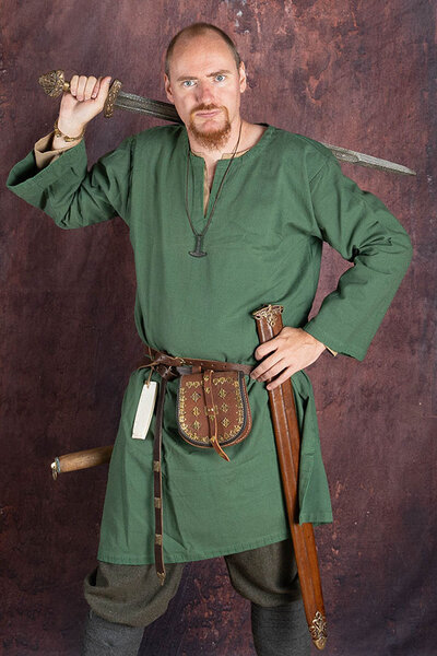 Tunica con fodera autentica, verde - Celtic Webmerchant