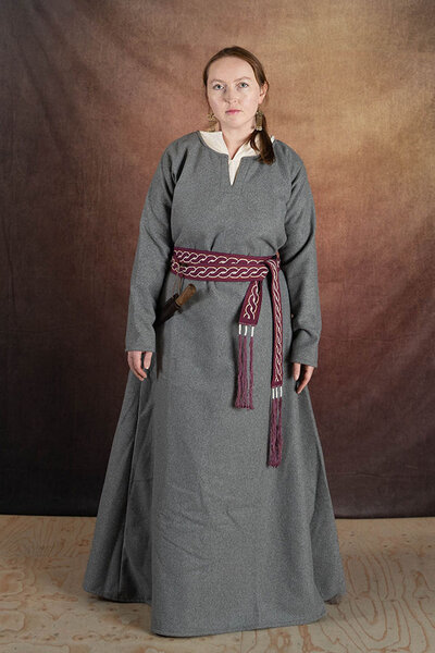 Viking kjole wilma uld - Celtic Webmerchant
