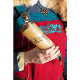 Engraved Odin drinking horn - Celtic Webmerchant