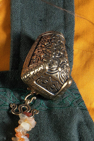 Broszka z głową żółwia Gotlandia, brąz - Celtic Webmerchant