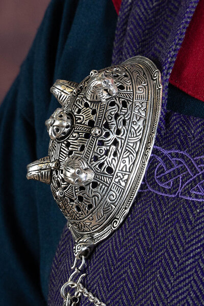 Viking turtle brooch Birka, grave 860, silvered - Celtic Webmerchant