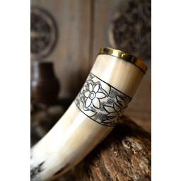 Corno per bere Freya con supporto in pelle - Celtic Webmerchant