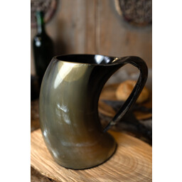 Horn mug with Celtic motif - Celtic Webmerchant