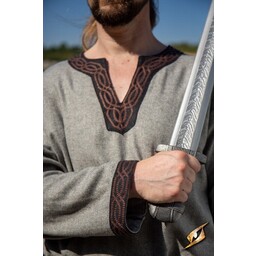 Tunique Hilmar, chevrons, gris - Celtic Webmerchant
