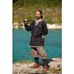 Tunika Hilmar, Fischgrätmuster, schwarz - Celtic Webmerchant