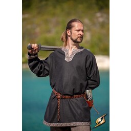 Tunika Hilmar, Fischgrätmuster, schwarz - Celtic Webmerchant