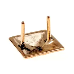 14th century belt fitting 'pyramid' - Celtic Webmerchant