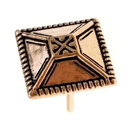 1300-tals bältespassande 'pyramid' - Celtic Webmerchant