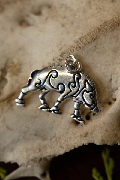 Celtic pendant Knocknagael boar silvered - Celtic Webmerchant