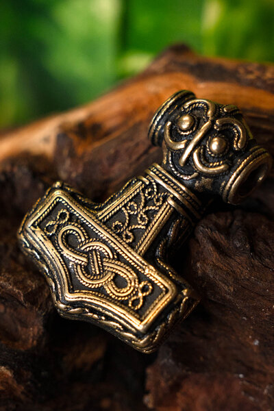 Ödeshög Mjolnir con nodo, bronzo - Celtic Webmerchant