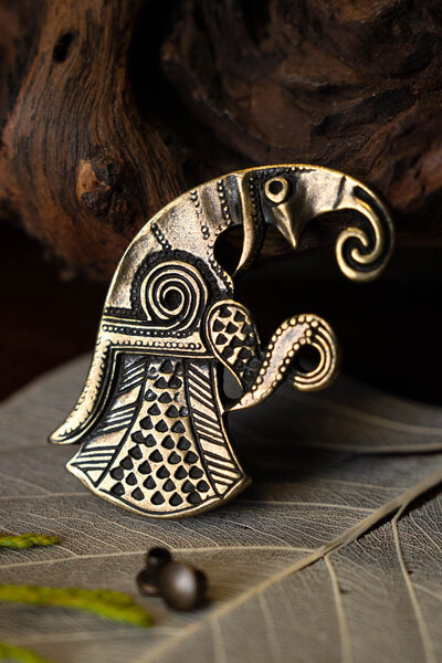 Germański kruk broszka Gotlandia, w prawo, brąz - Celtic Webmerchant