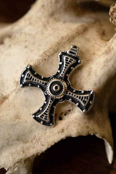Cuthbert cross - Celtic Webmerchant