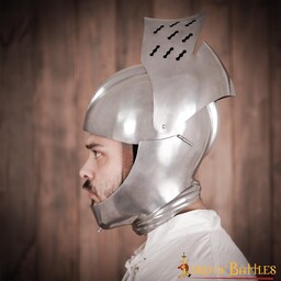 16th century Tudor helmet - Celtic Webmerchant