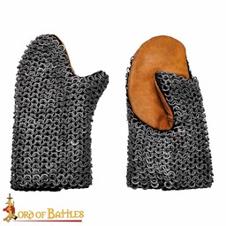 Mitaines en cotte de mailles XIIIe-XIVe siècle, anneaux plats, rivets ronds - Celtic Webmerchant