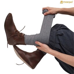 Winingas con fibulas en forma de cuervo, patrón de espiga - Celtic Webmerchant