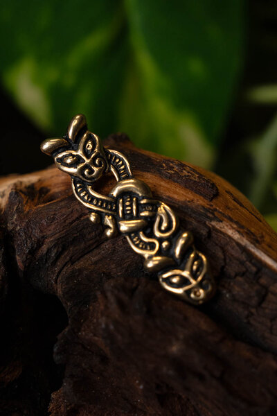 Viking belt end Borre, 1 cm (bronze) - Celtic Webmerchant