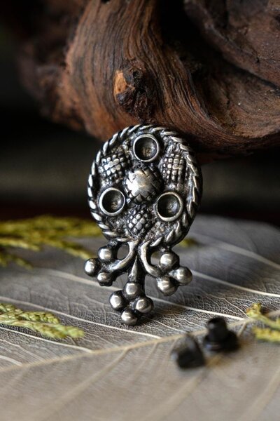 Renaissance belt fitting London, silvered - Celtic Webmerchant