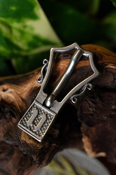 Gothic fibbia Northamptonshire, argentato - Celtic Webmerchant