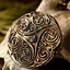 Celtic brosch triskelionen - Celtic Webmerchant