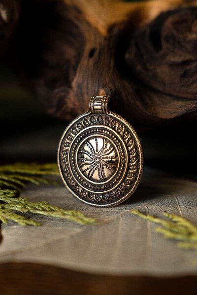 Amulett solhjul - Celtic Webmerchant
