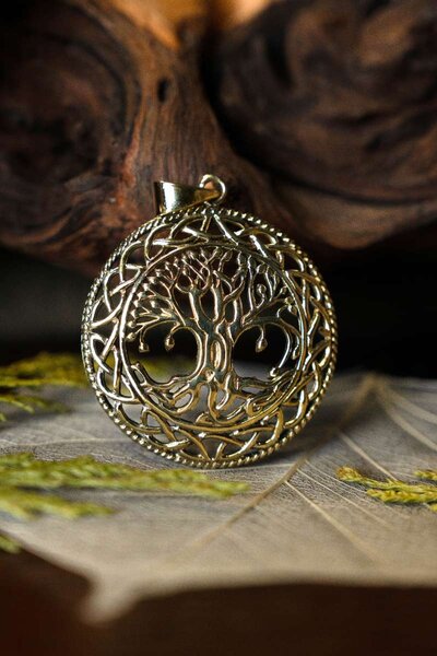 Tree of life with Celtic knots - Celtic Webmerchant