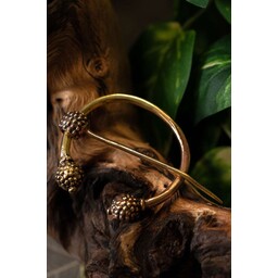 Celtic thistle fibula - Celtic Webmerchant