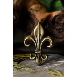 Fleur de Lys pendant - Celtic Webmerchant