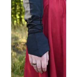Blusa medieval de Aubrey, negra. - Celtic Webmerchant