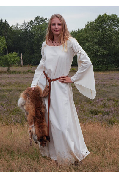 Średniowieczna gotycka sukienka Iseult, naturalna - Celtic Webmerchant